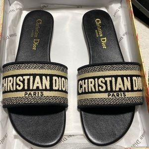 DWAY SLIDE Black Embroidered Cotton